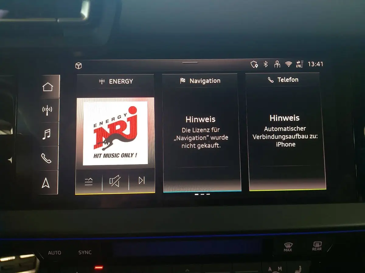 AUDI A3 35 TFSI DSG SPORTBACK S LINE NAVI LED KAMERA LM18