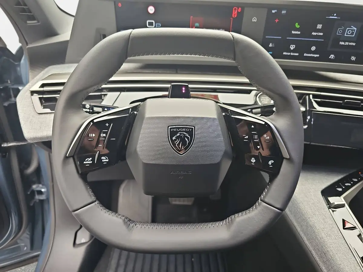 PEUGEOT 3008 1.2 HYBRID 145 E-DSC6 ALLURE LED WINTER AHK LM