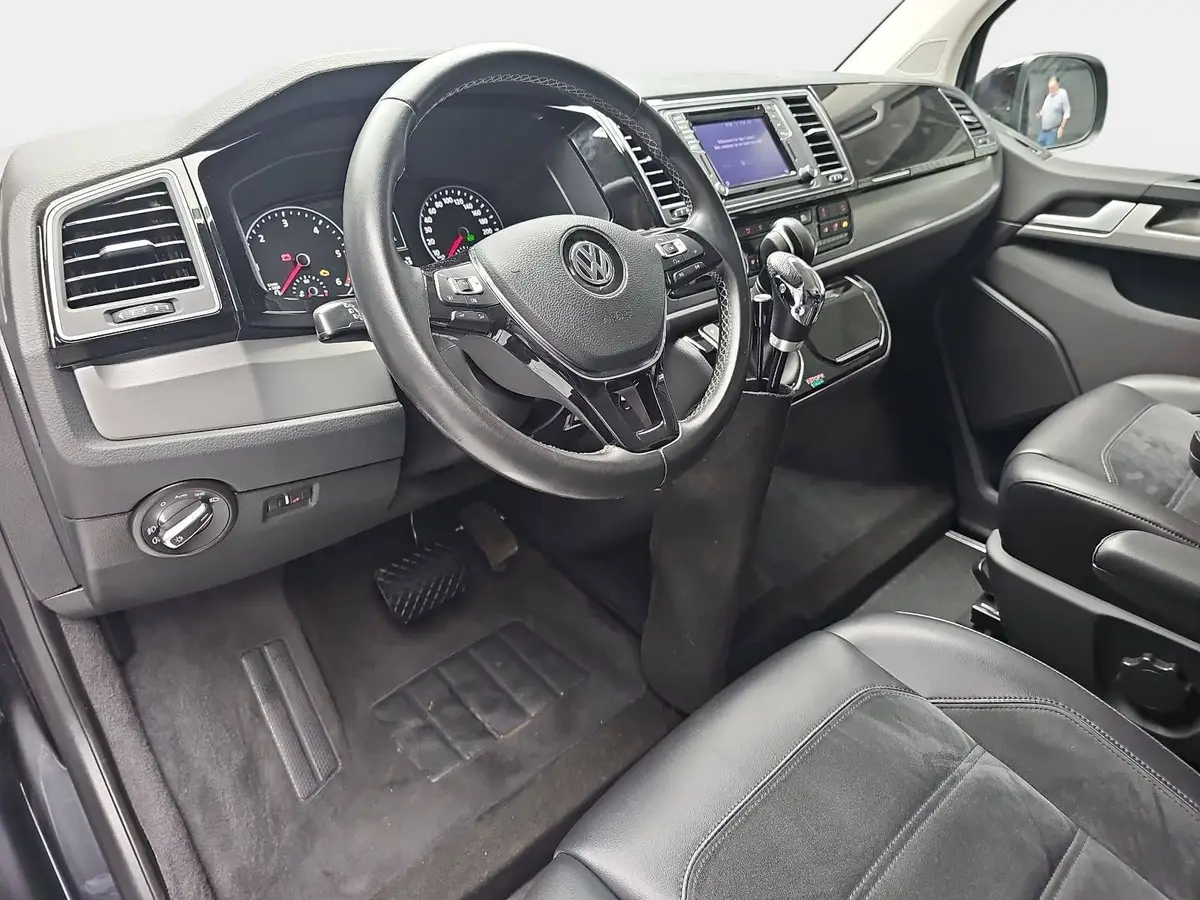 VW T6 MULTIVAN TDI DSG 4M BEHINDERTENUMBAU