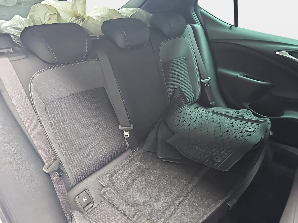 OPEL ASTRA 1.5 D AUTO. ELEGANCE BUSINESS AHK LM