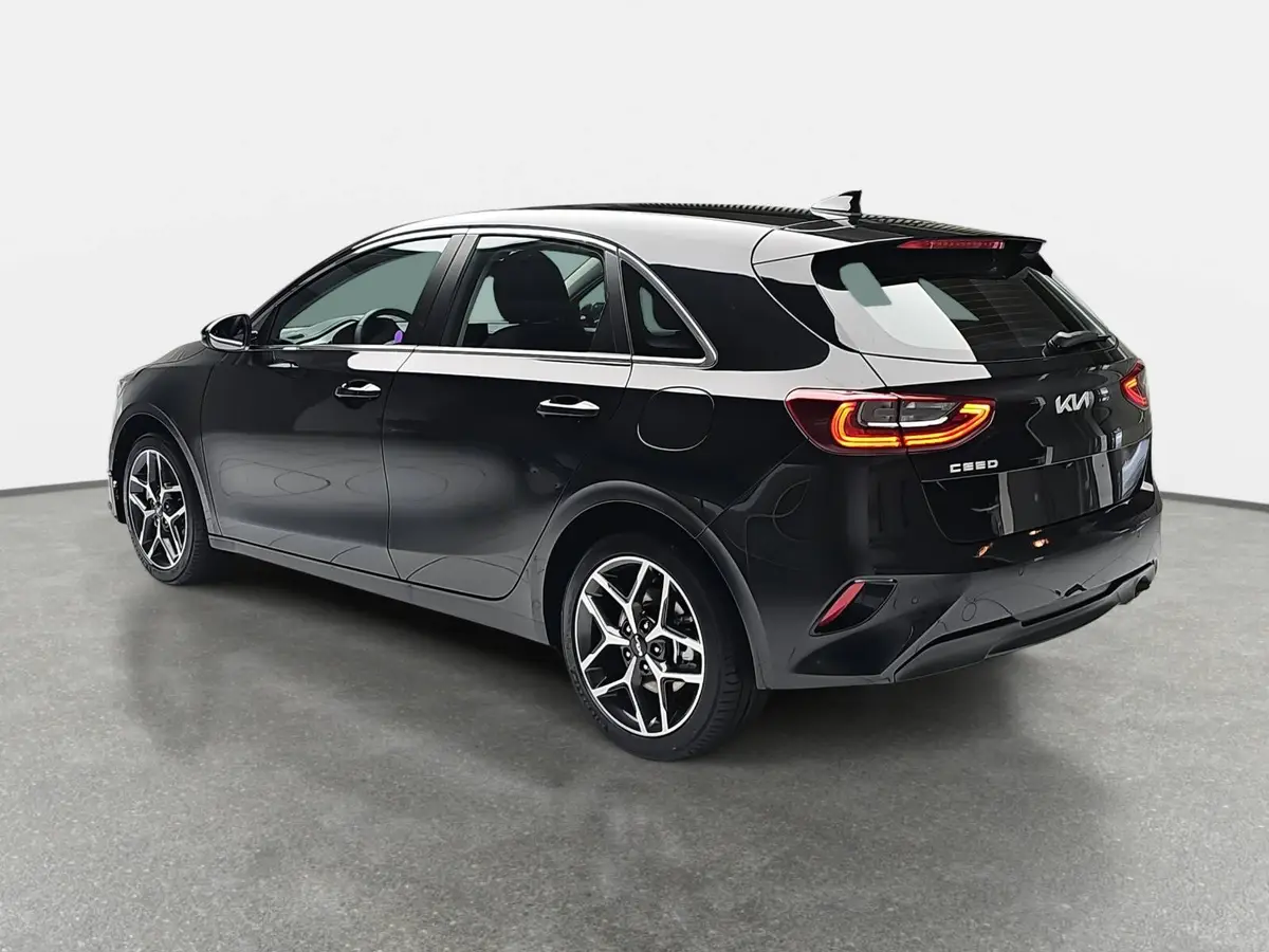 KIA CEED 1.5 T-GDI DCT7 SPIRIT TECHNOLOGIE LEDER
