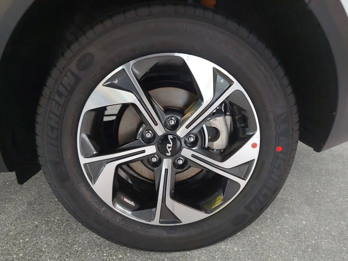 KIA XCEED 1.0 T-GDI 115 CORE MJ26 KOMFORT