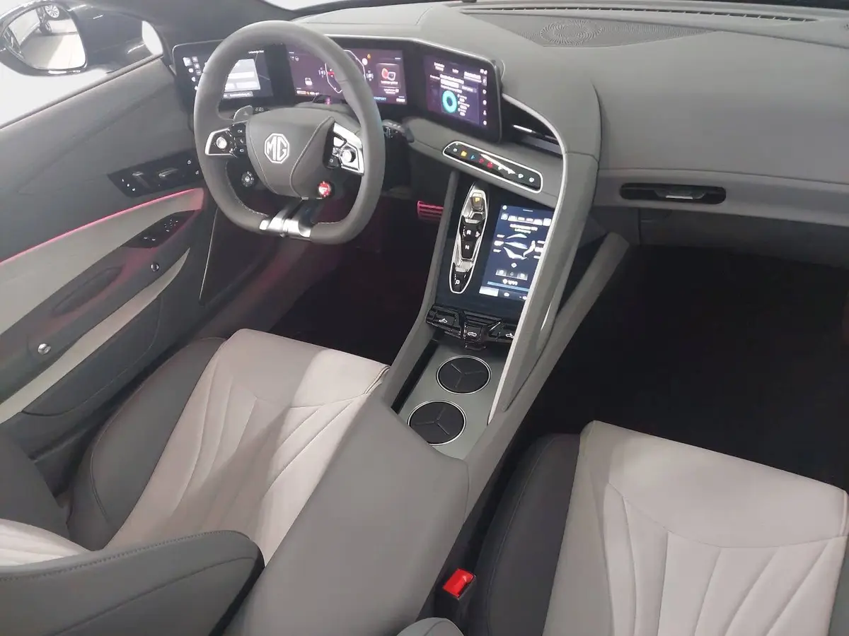 MG CYBERSTER EV 77 KWH XPOWER ALCANTARA-GRAU