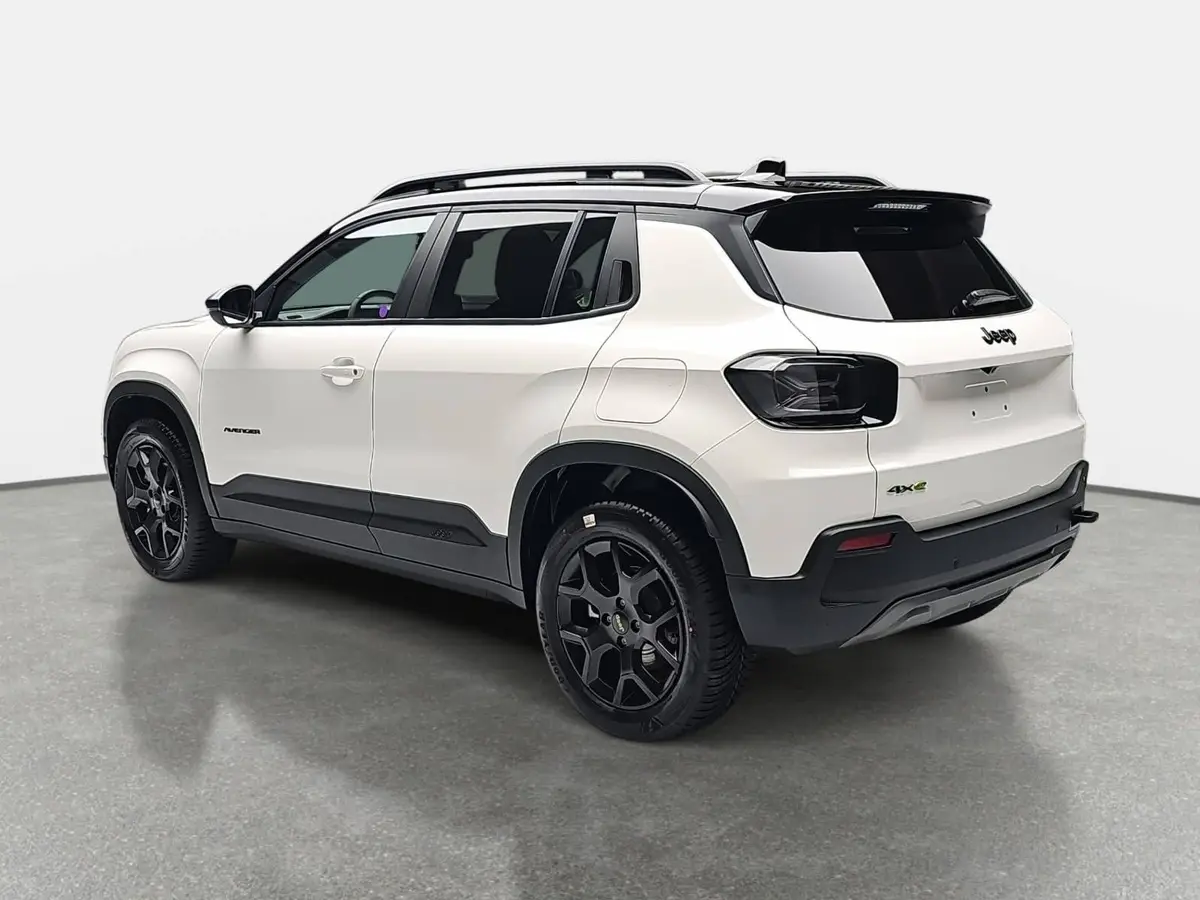 JEEP AVENGER 1.2 E-HYBRID T3 DCT 4XE OVERLAND MJ26 INFOTAINMENT & KOMFORTPAKET