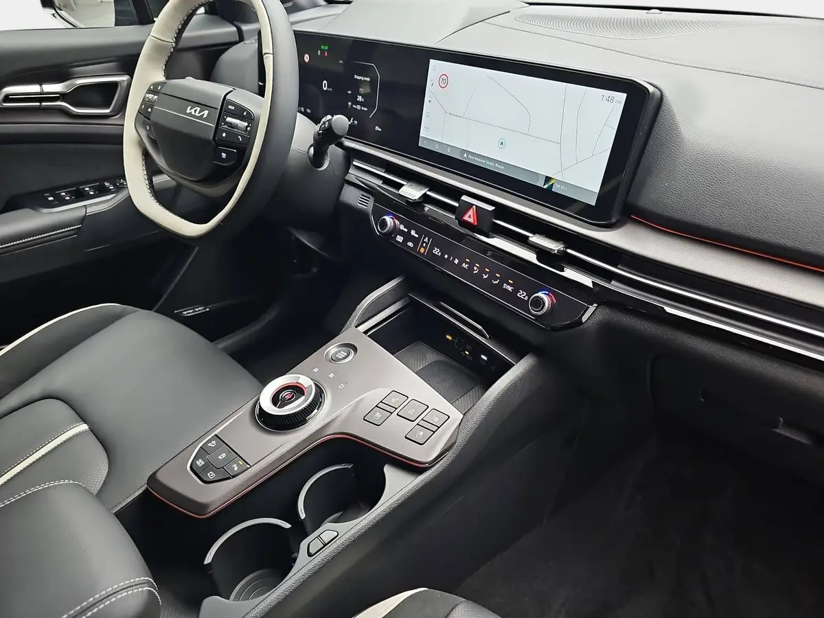 KIA SPORTAGE 1.6 T-GDI 180 AWD DCT GT-LINE MJ26 SCHW.DACH DRIVEWISE SOUND