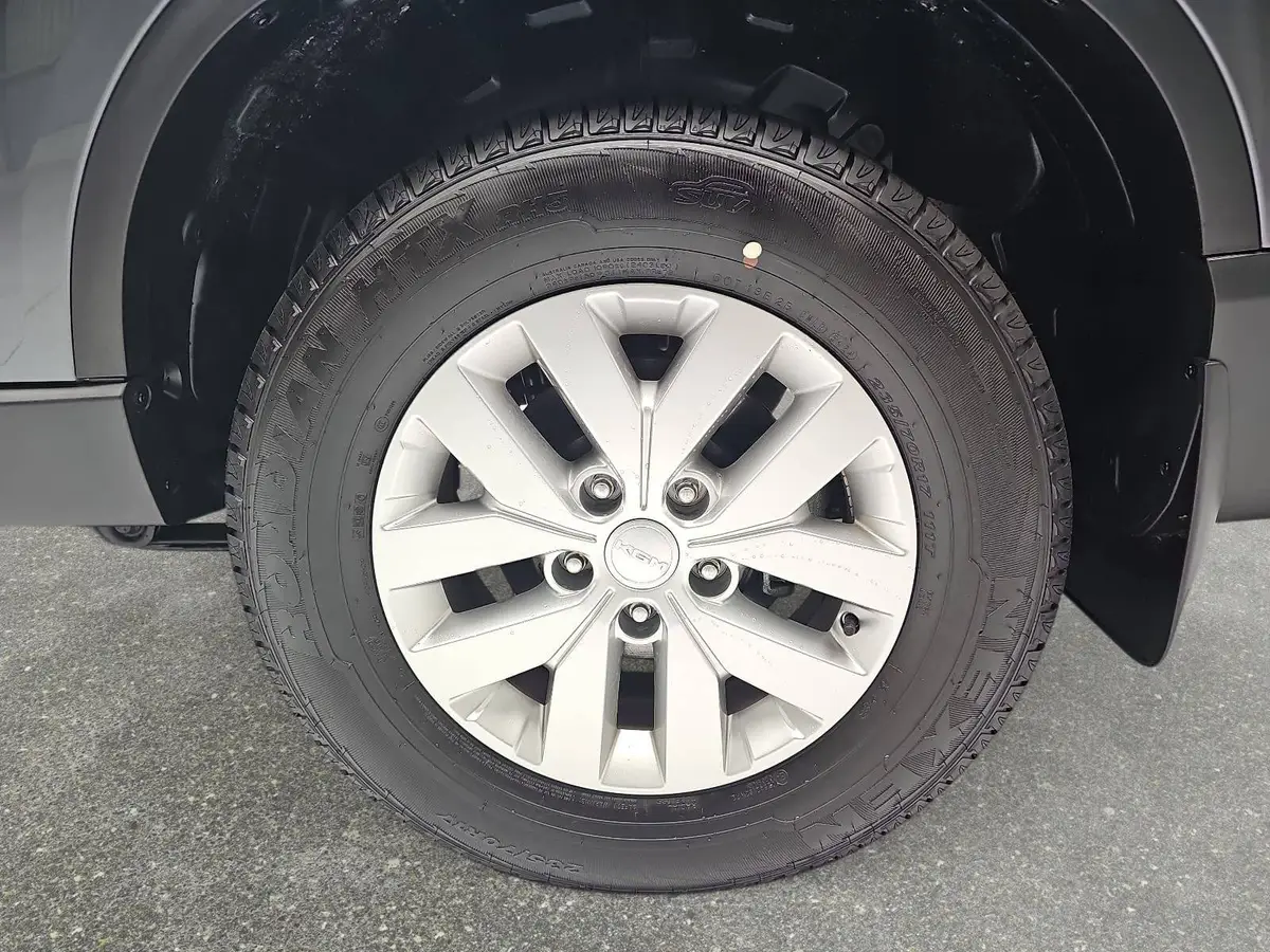 KGM MUSSO GRAND 2.2 DIESEL 4WD LUX AUTOMATIK ASSISTENZPAKET, LEDERAUSSTATTUNG