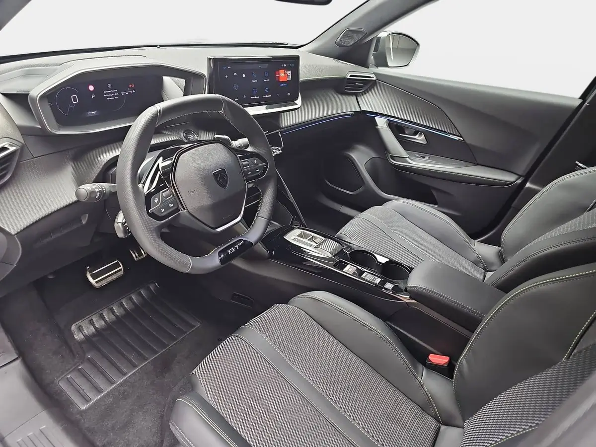 PEUGEOT 2008 1.2 HYBRID 145 E-DSC6 GT-LINE 2-WD LED KLIMAAUTO K