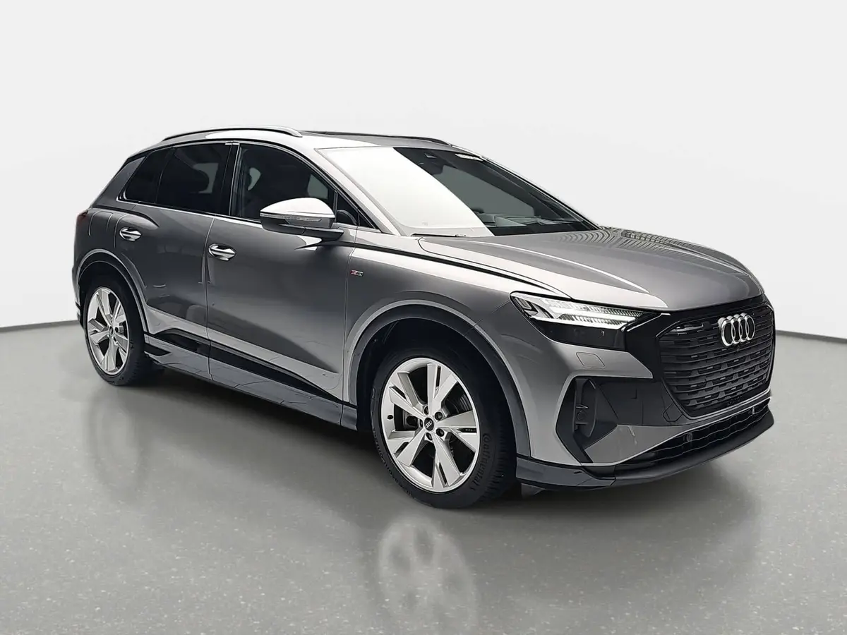 AUDI Q4 E-TRON 45 S-LINE NAVI LED-MATRIX KAMERA