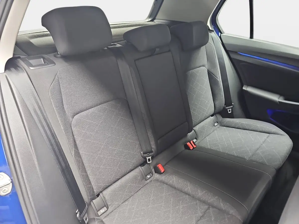 VW GOLF 1.0 TSI VIII LIFE NAVI LED KAMERA LM
