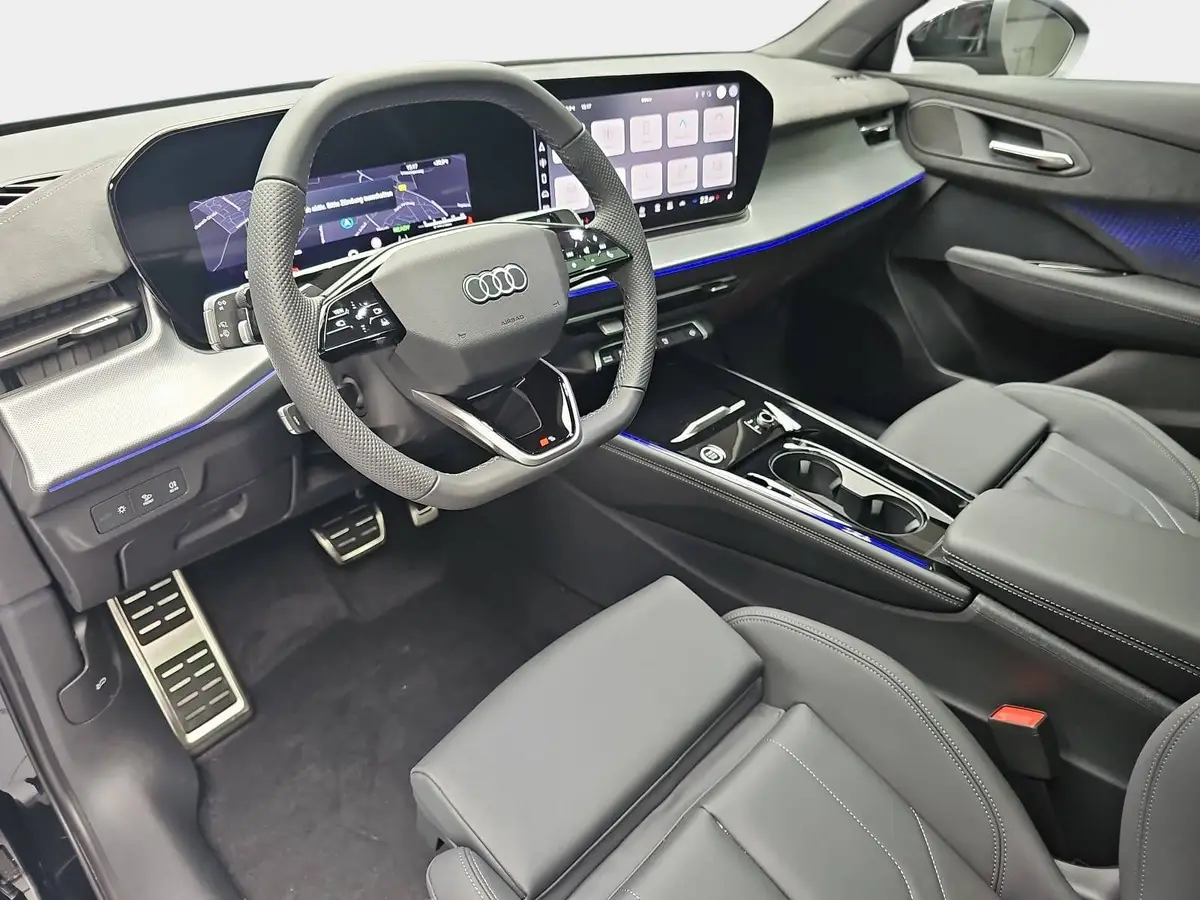 AUDI Q3 TDI S-TRONIC S-LINE NAVI LED-PLUS PANO