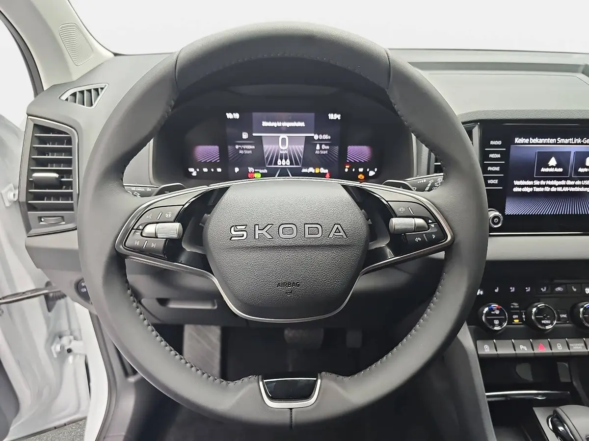SKODA KAROQ 1.5 TSI DSG SELECTION LED AHK WINTER