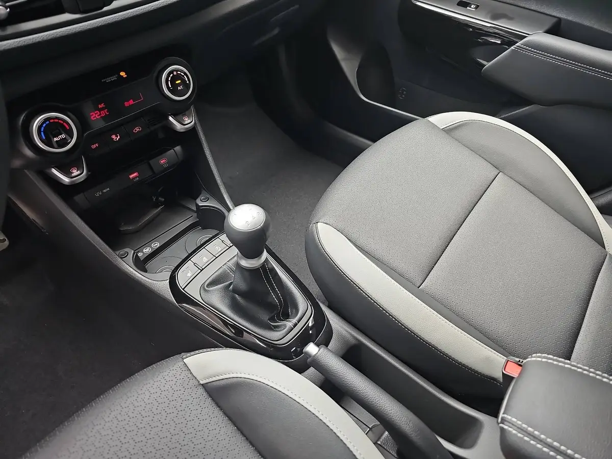 KIA PICANTO 1.0 GT-LINE LED SITZH. NAVI