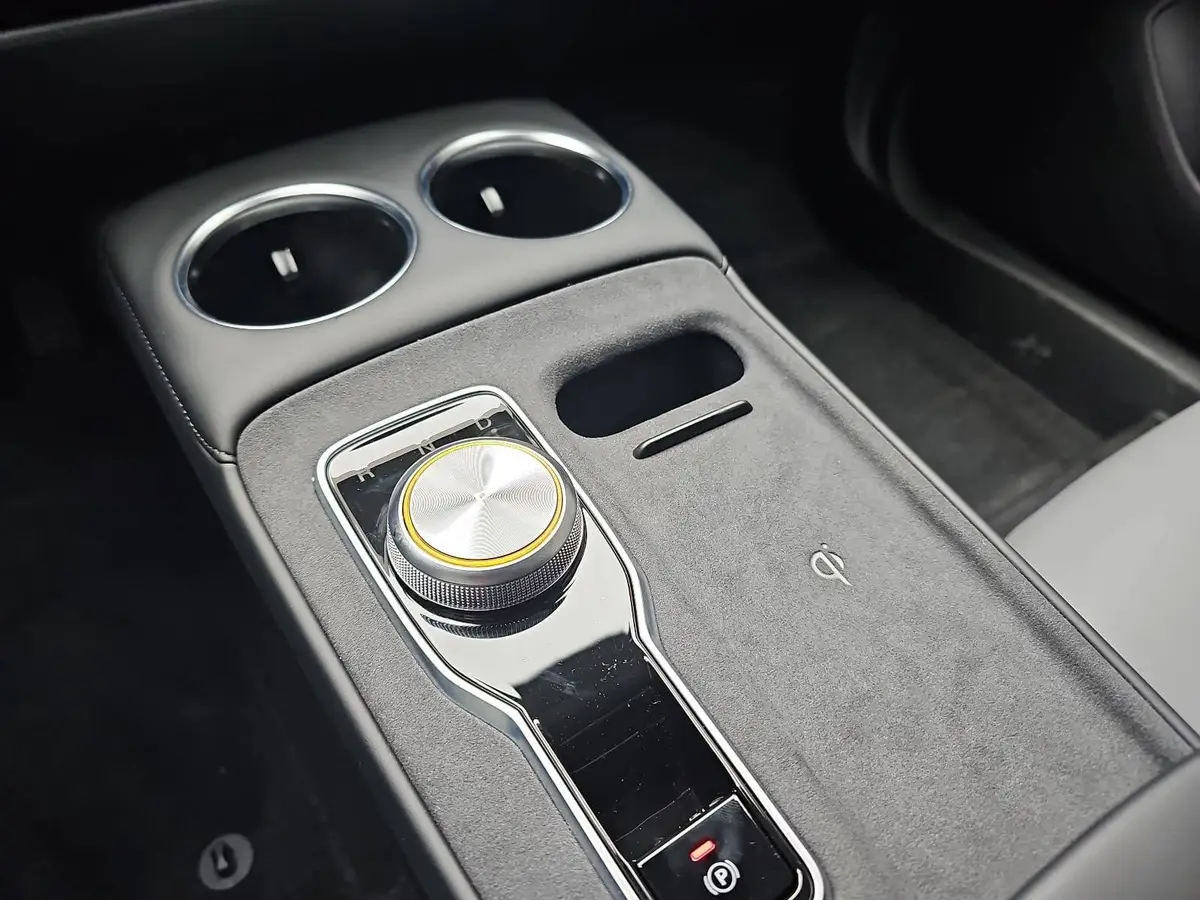 MG MG4 EV 64 KWH MY26 PREMIUM