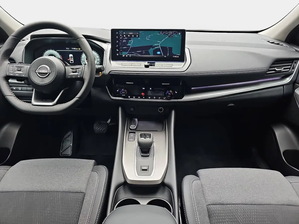 NISSAN QASHQAI 1.3 DIG-T XTRONIC N-CONNECTA PANO WINTER