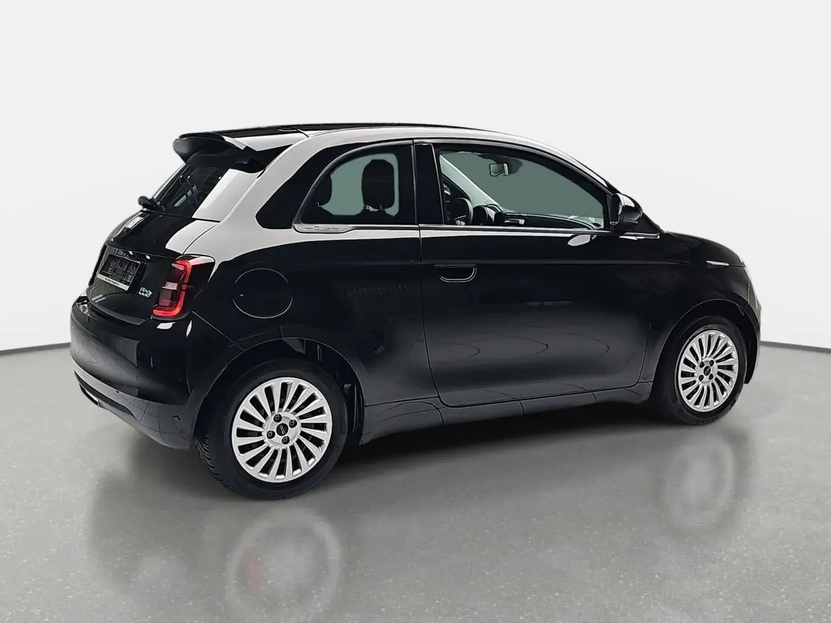 FIAT 500 ELEKTRO 23.8 KWH ACTION ALLWETTERREIFEN