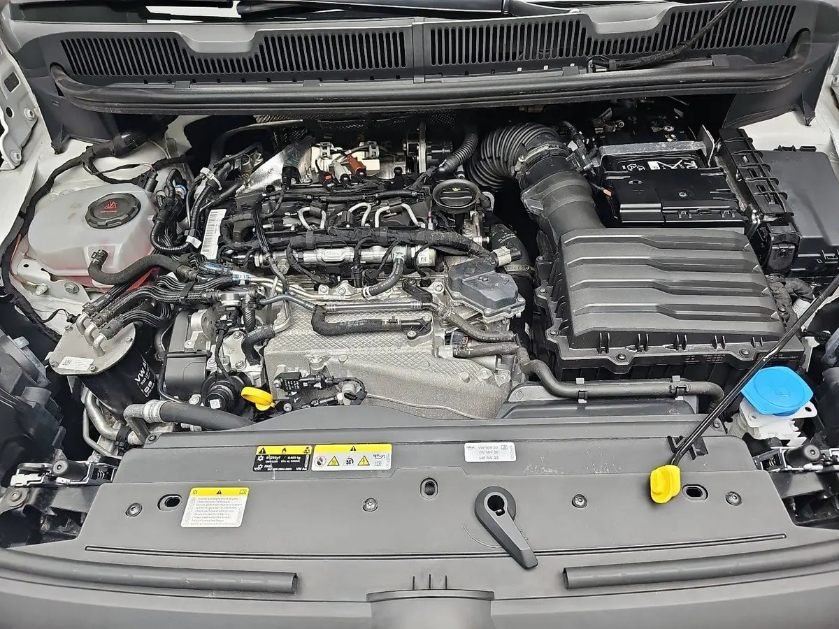 VW CADDY 2.0 TDI L1H1 KLIMA GRA 5-SITZE PDC