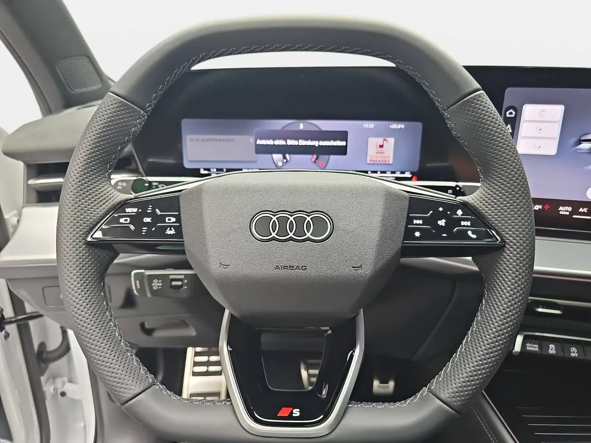 AUDI Q3 TDI S-TRONIC S-LINE NAVI LED-PLUS PANO