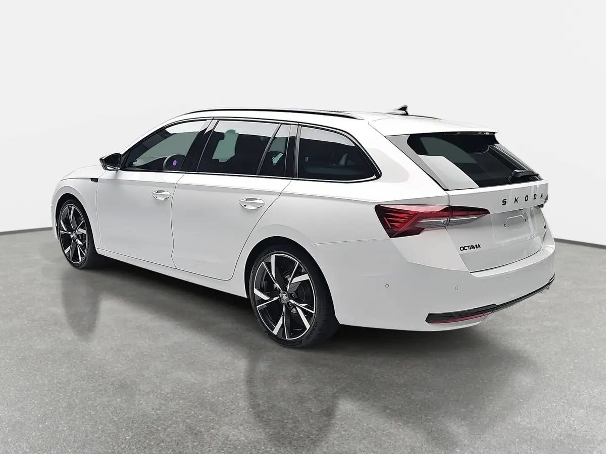SKODA OCTAVIA 2.0 TSI DSG SPORTLINE 4X4 ACC PANO