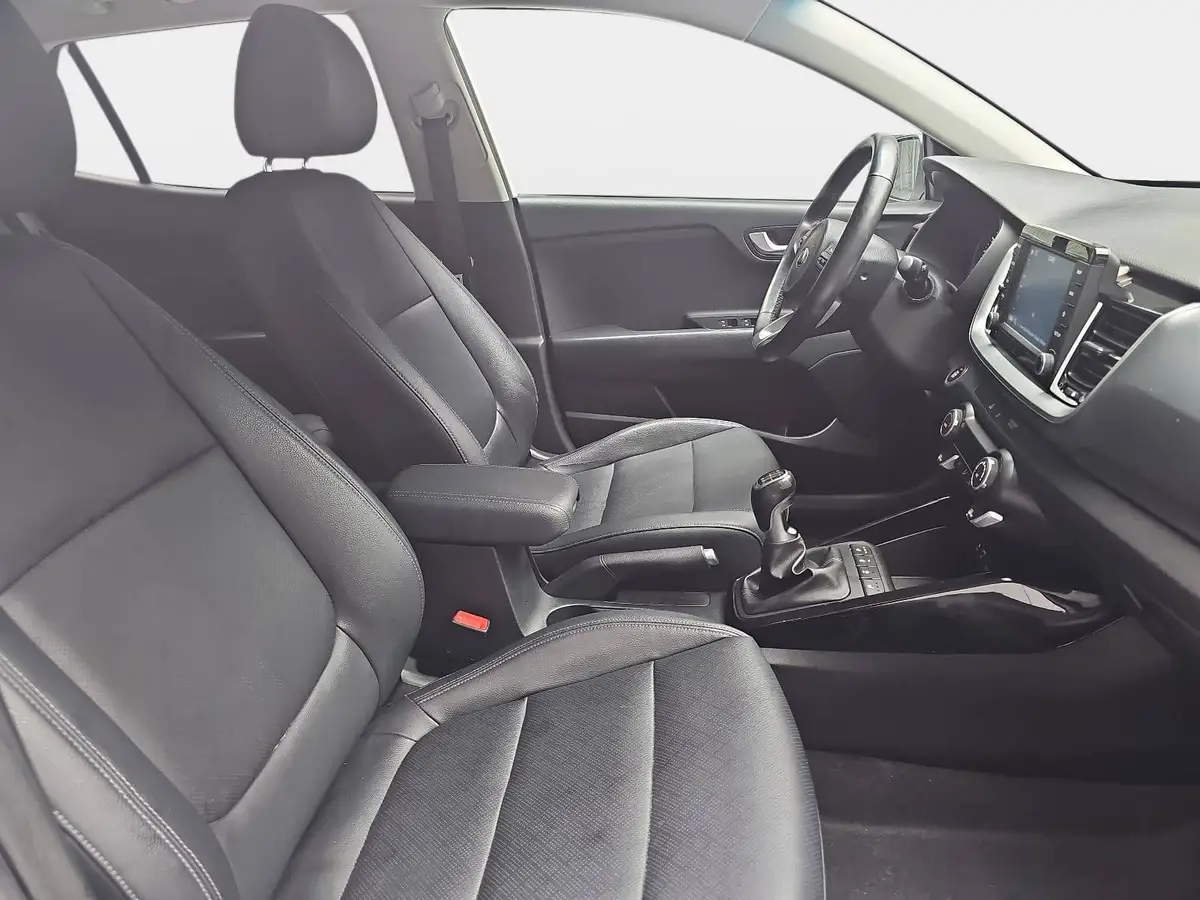 KIA STONIC 1.0 T-GDI PLATINUM EDITION