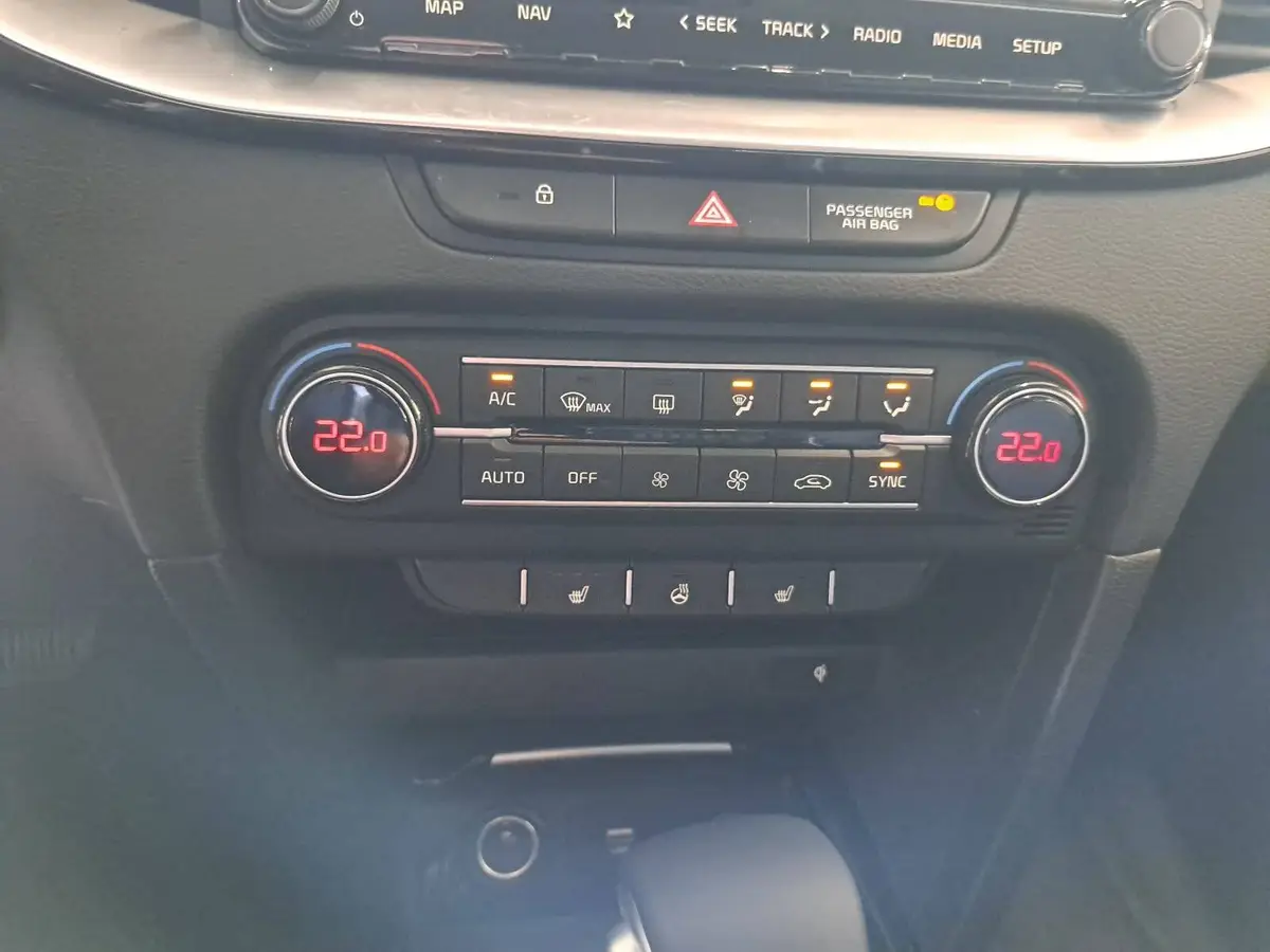 KIA XCEED 1.6 T-GDI 150 DCT SPIRIT MJ26 XCLUSIVE