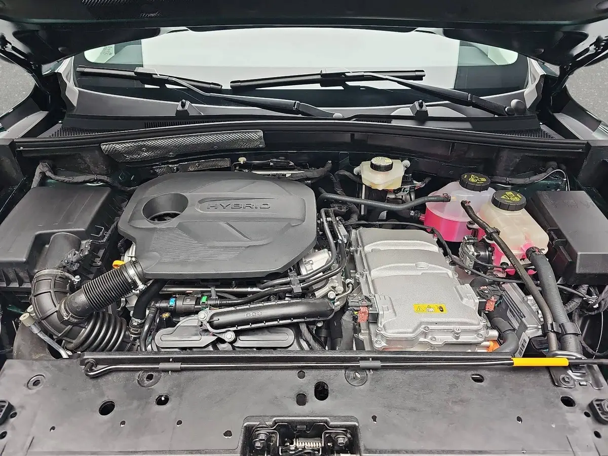 MG ZS 1.5 HYBRID+ MY25.5 LUXURY NAVI LM18 KEYLESS-ENTRY 360-GRAD-KAMERA