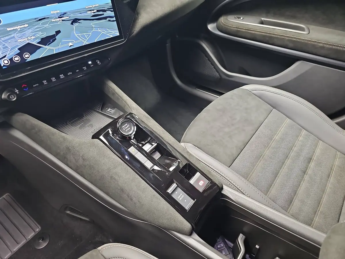 ALFA ROMEO JUNIOR IBRIDA 1.2 VGT 48V-HYBRID 21KW INTENSA