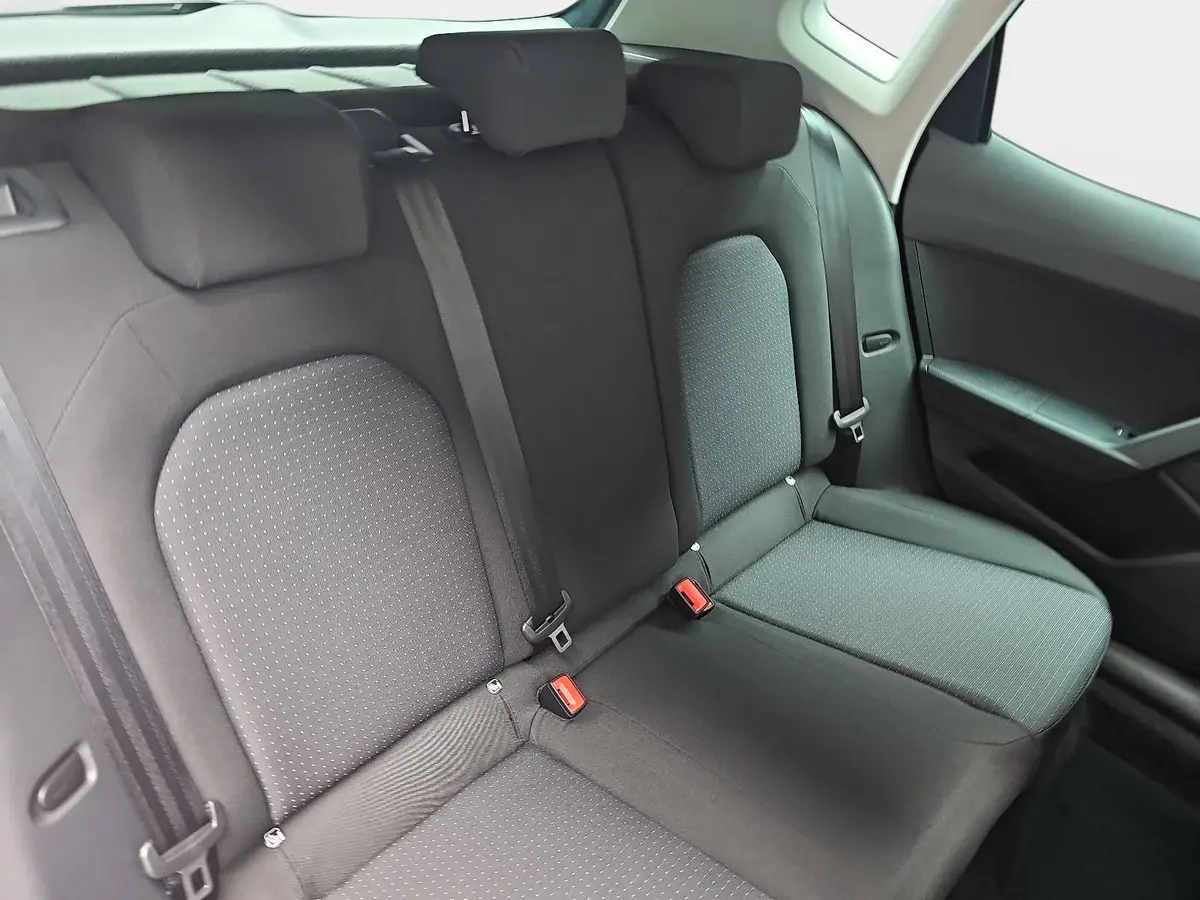 SEAT ARONA 1.0 TSI DSG STYLE LED KLIMAAUTO SMARTLINK PDC LM16