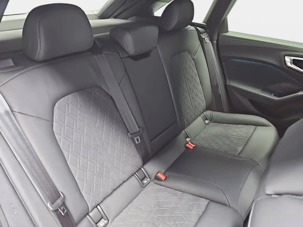 AUDI A5 AVANT 2.0 TFSI S-TRONIC S-LINE NAVI LED-MATRIX TEC