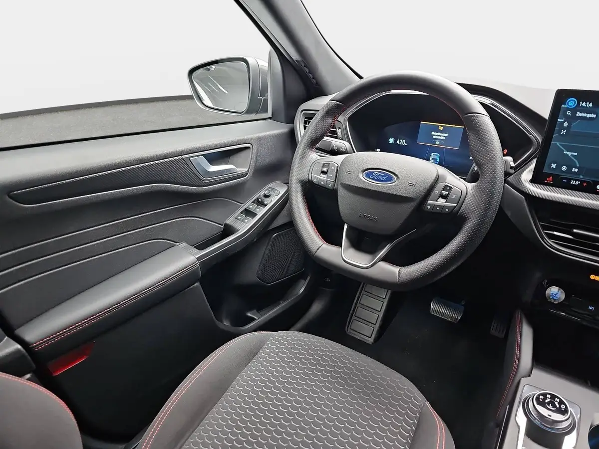 FORD KUGA 1.5 EB AUTO. ST-LINE NAVI LED KLIMAAUTO WINTER SIC