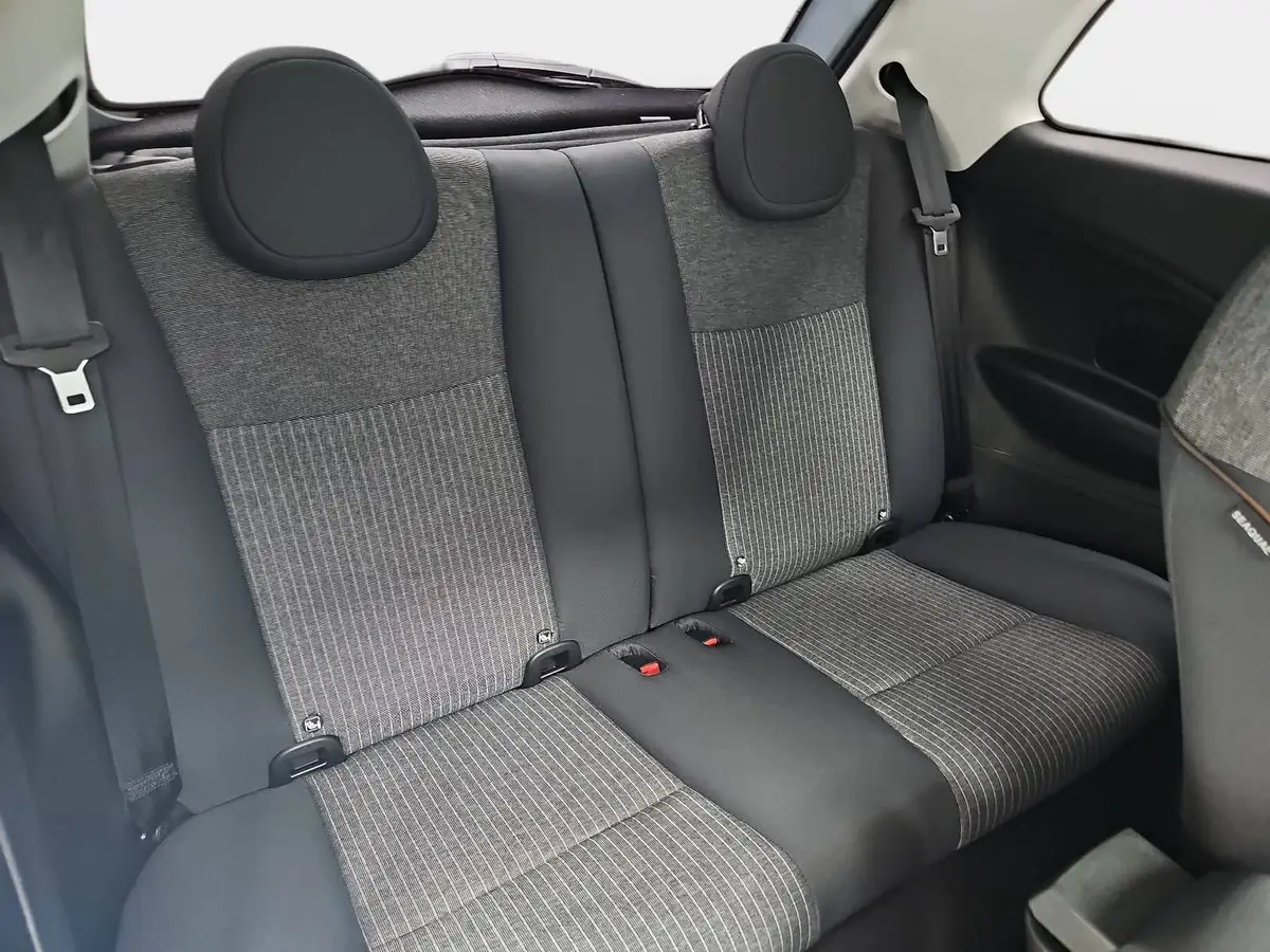 FIAT 500E ELEKTRO 42 KWH ICON