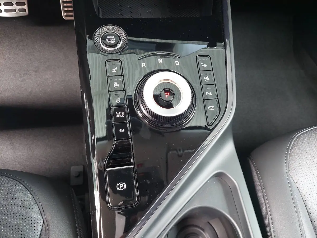 KIA NIRO 1.6 GDI PLUG-IN-HYBRID DCT SPIRIT LM18" TECHNOLOGIE RELAX