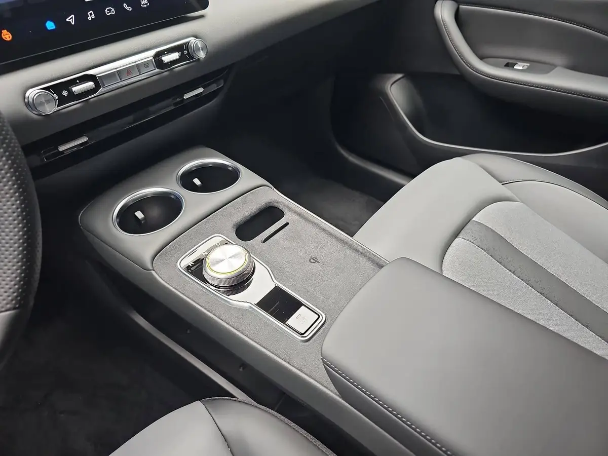 MG S5 EV 64 KWH MY25 LUXURY