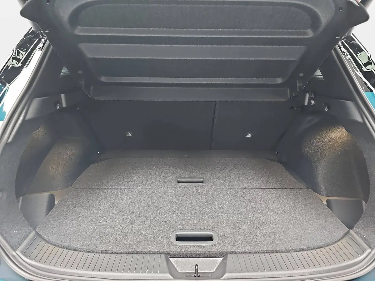 NISSAN QASHQAI 1.3 DIG-T MHEV AUTO. TEKNA PREMIUM PAKET 2-FARBEN