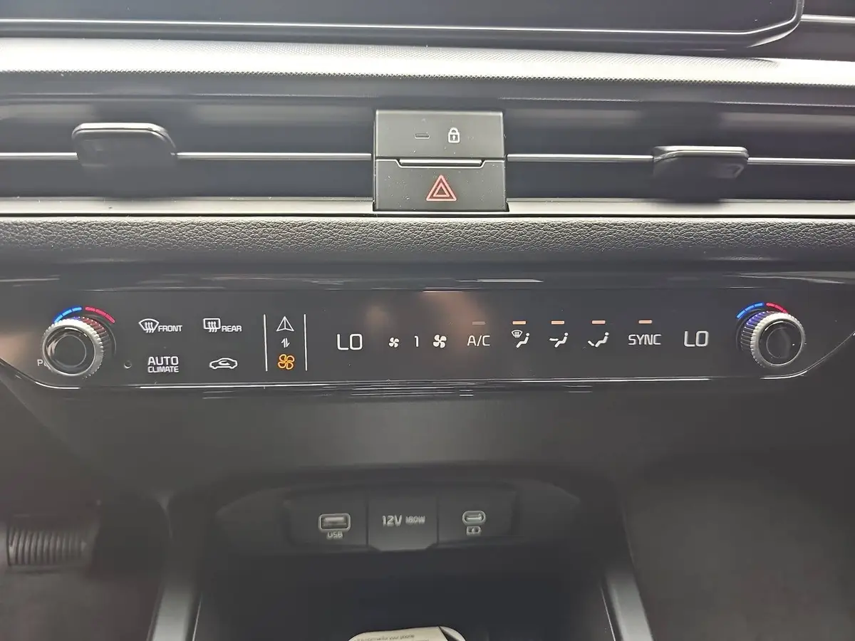 KIA XCEED 1.6 T-GDI 150 DCT SPIRIT MJ27 SOUND