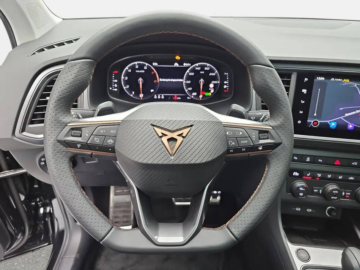 CUPRA ATECA 1.5 TSI DSG NAVI LED ACC PANO EL.HECKKLAPPE KAMERA