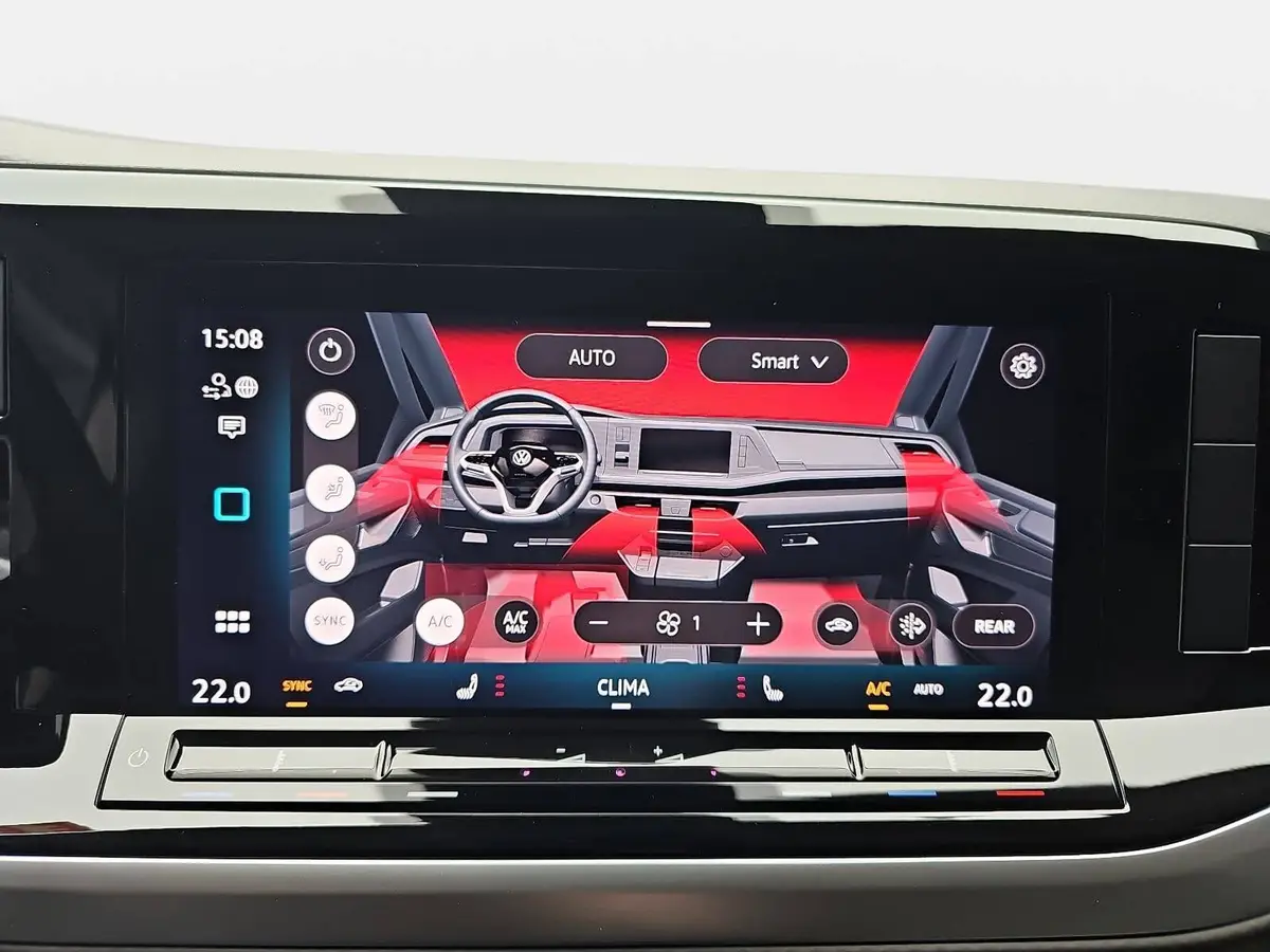 VW T7 MULTIVAN 2.0 TDI DSG LIFE P-ASSIST AHK