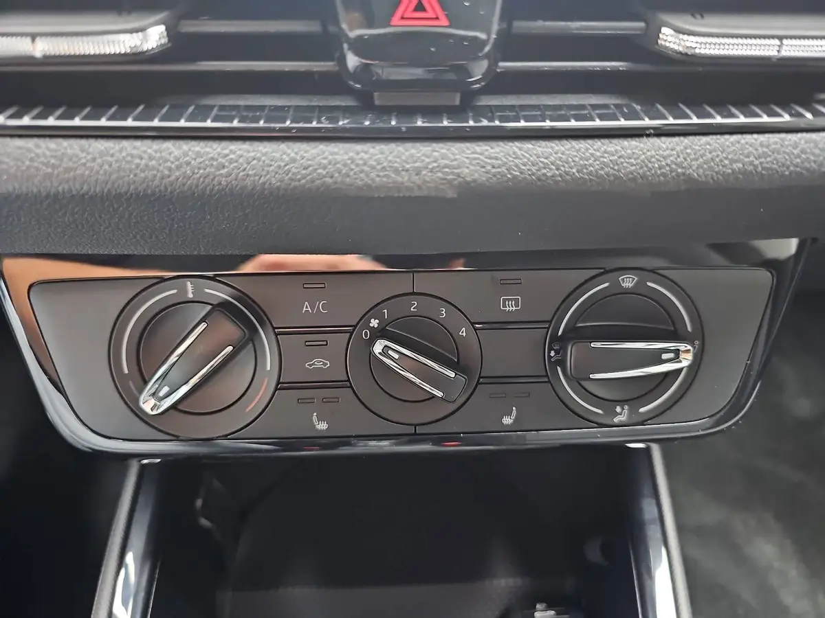 SKODA FABIA 1.0 TSI DSG SELECTION GRA KAMERA