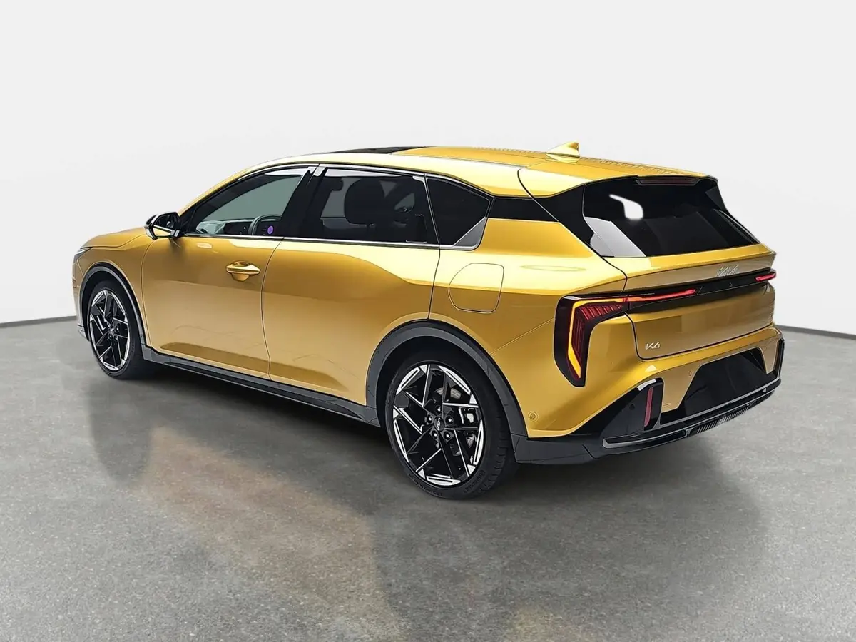 KIA K4 1.6 T-GDI 180 PS DCT7 GT-LINE MJ26 DRIVEWISE-PARK-PRO SITZ SOUND DESIGN GLASDACH