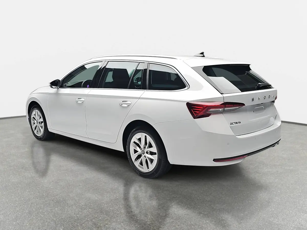 SKODA OCTAVIA COMBI 1.5 TSI E-TEC DSG SELECTION NAVI LED ACC WINTER AH