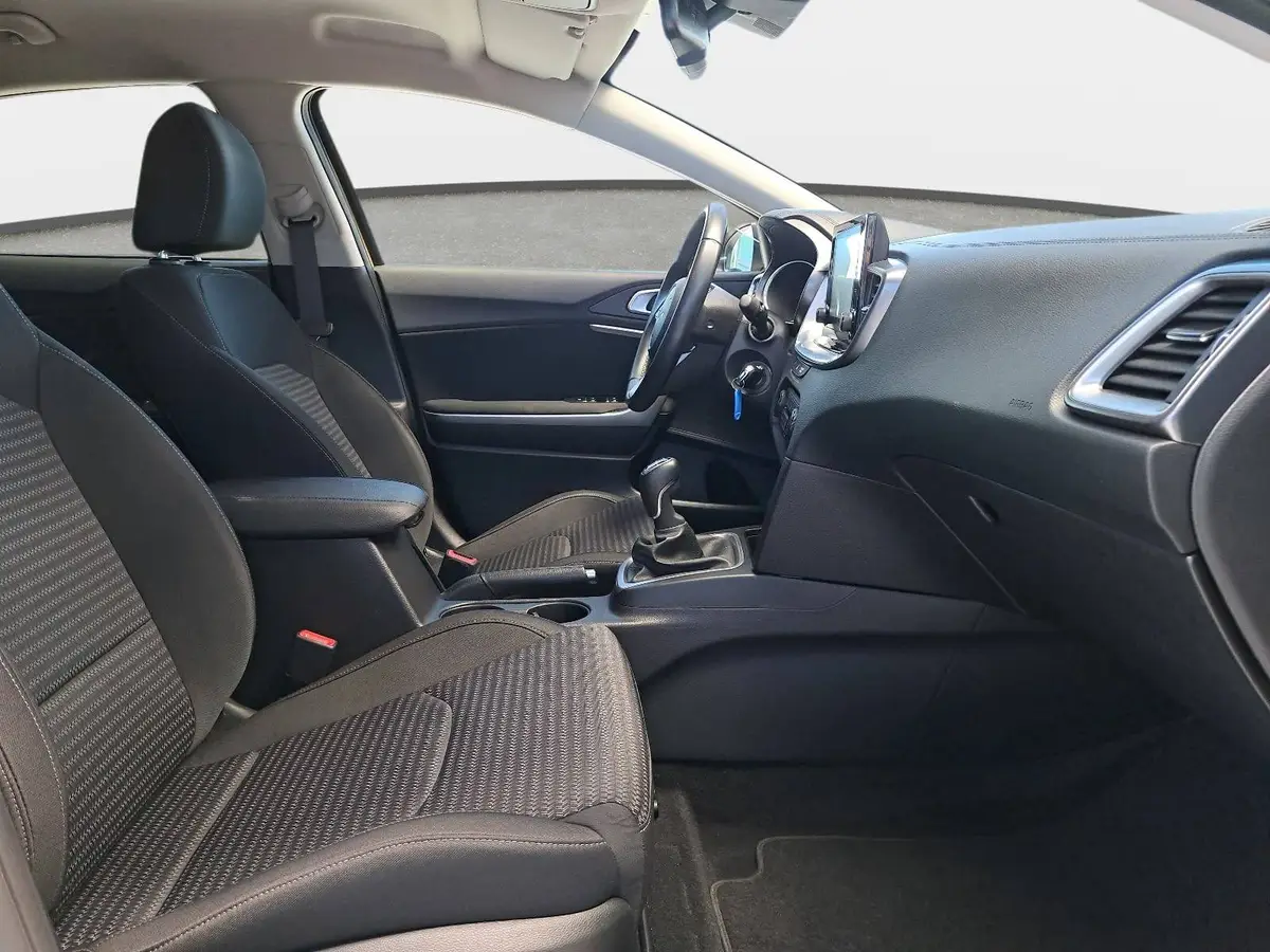 KIA XCEED 1.5 T-GDI EDITION LED GRA LM