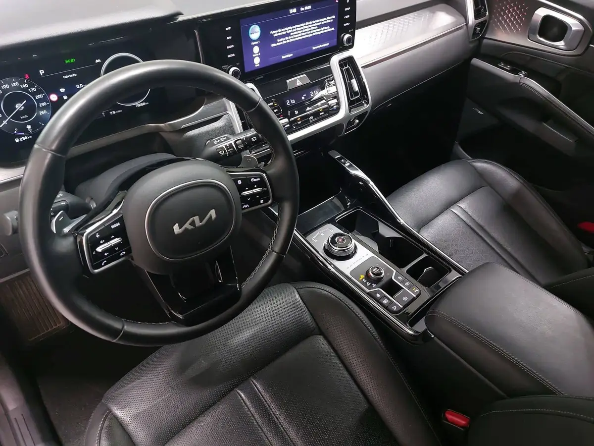 KIA SORENTO 2.2 CRDI 4WD SPIRIT LED KAMERA AHK