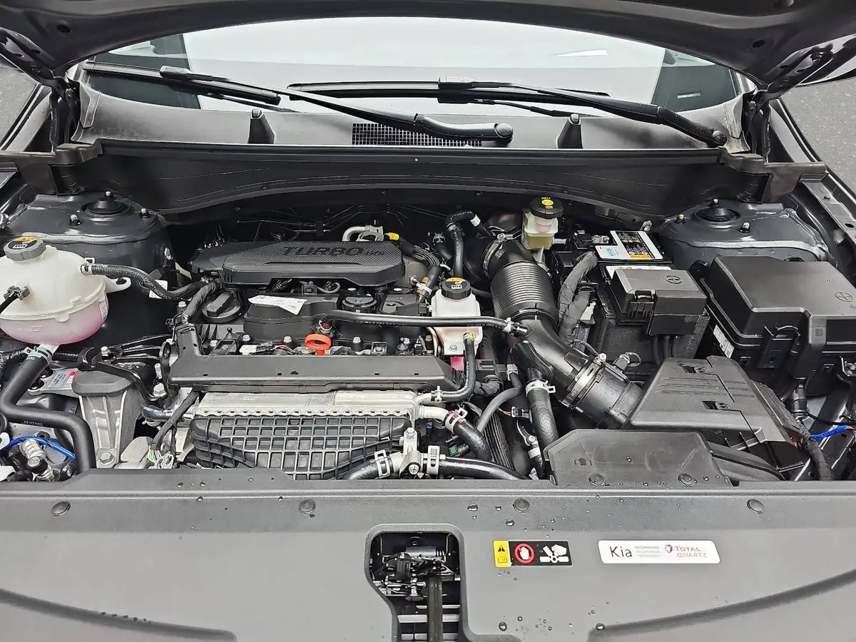 KIA SPORTAGE 1.6 T-GDI 150 2WD DCT SPIRIT MJ26 LEDER DRIVEWISE SOUND