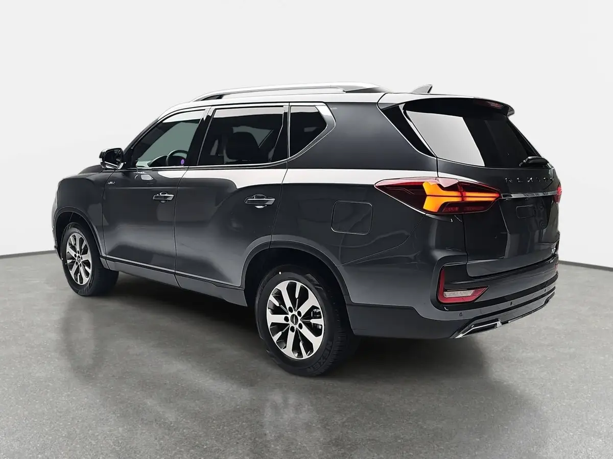 KGM REXTON 2.2 DIESEL 4WD LUX AUTOMATIK 7-SITZER