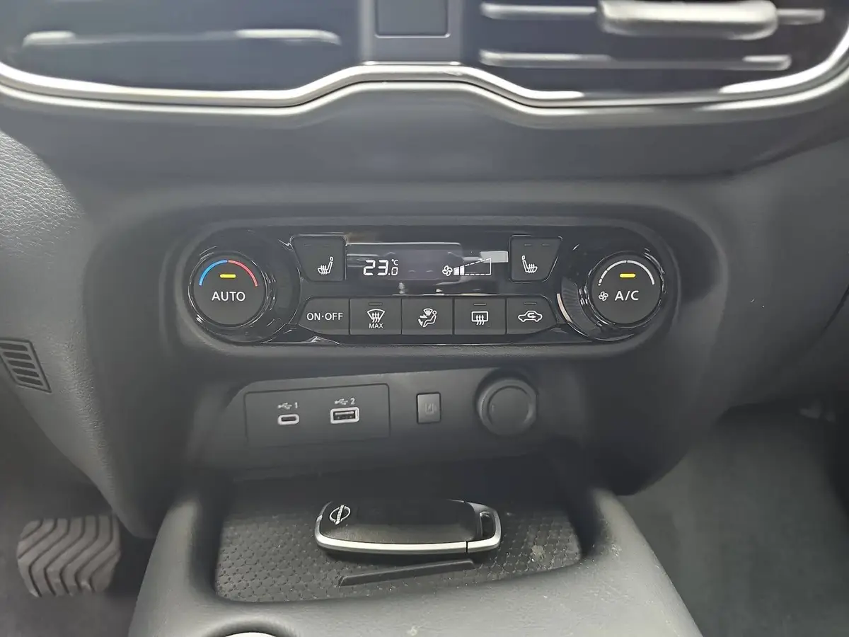 NISSAN JUKE 1.6 HYBRID AUTO. N-CONNECTA WINTER