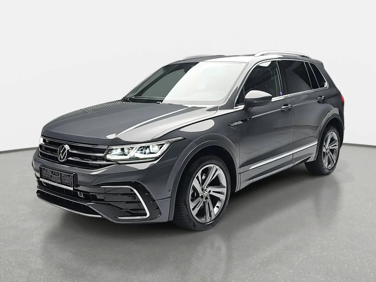 VW TIGUAN 2.0 TSI DSG R-LINE 4MOTION NAVI LED PANO AHK LM19