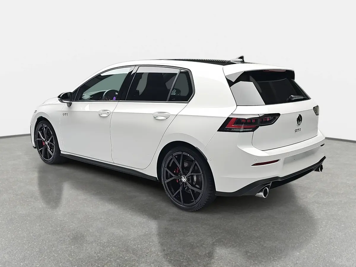 VW GOLF VIII 2.0 TSI DSG GTI NAVI LED HUD ACC DCC PANO BLA