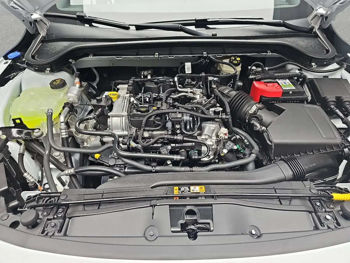 FORD FOCUS TURNIER 1.0 EB AUTO. ST-LINE X NAVI LED WINTER KAM