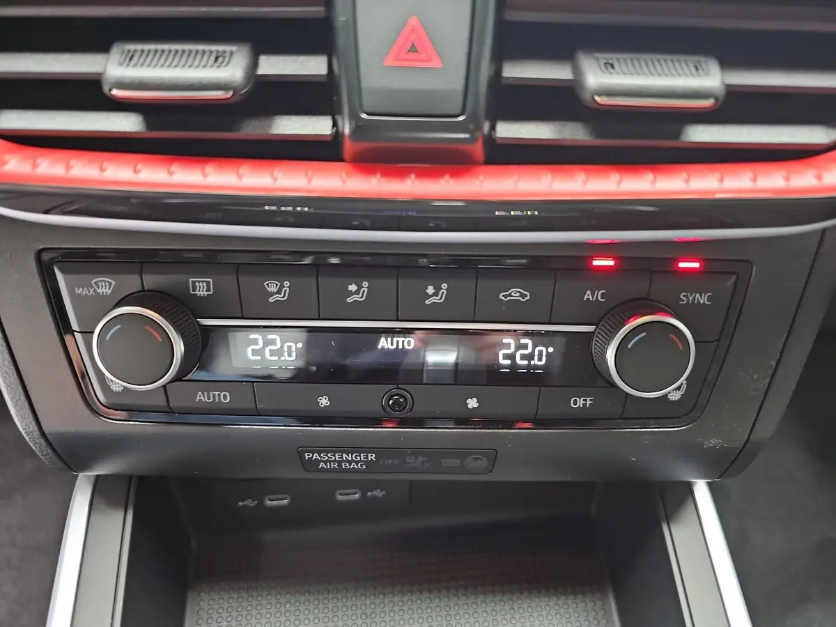 SEAT ARONA 1,0 TSI DSG FR LED AUDIO ACC DINAMICA P-ASSIST WIN