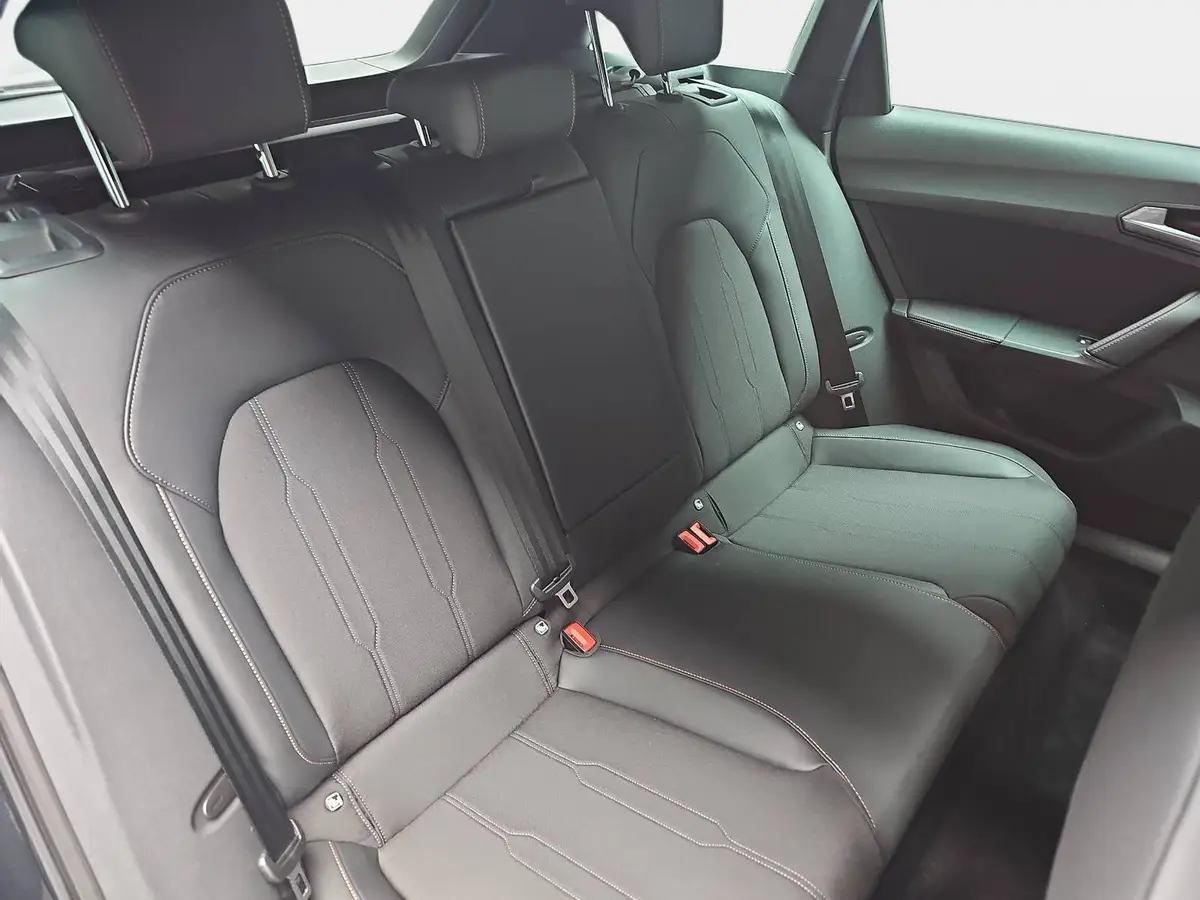 CUPRA LEON ST 1.5 ETSI DSG NAVI LED KLIMAAUTO ACC FULL-LINK KAME