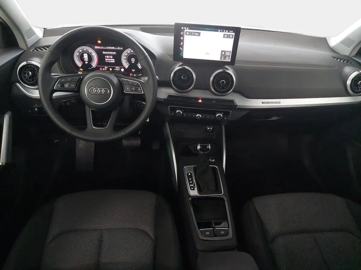 AUDI Q2 35 TFSI S-TRONIC S LINE NAVI LED ACC EL.HECKKL. WI
